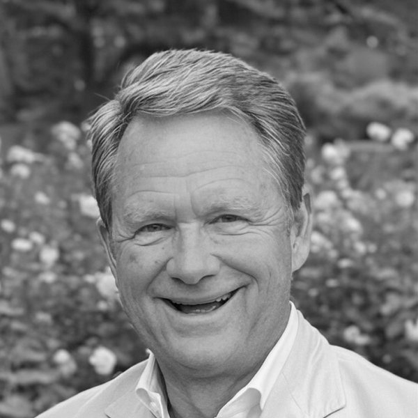 Portrait of Brent Mills
